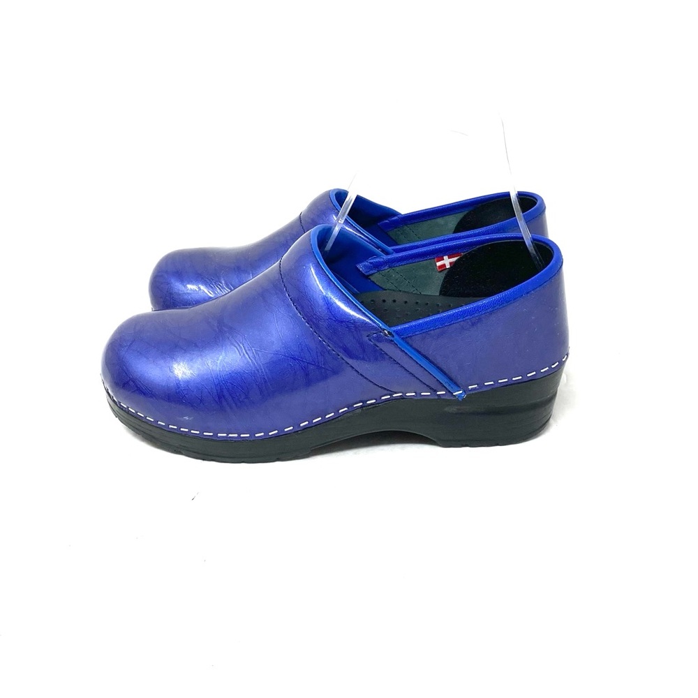 Sanita Clogs